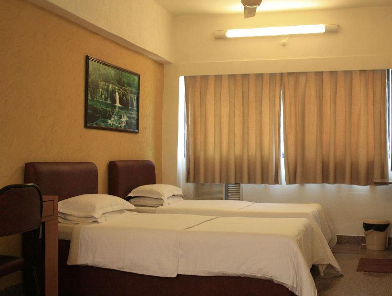 Hotel Samraj 뭄바이 외부 사진